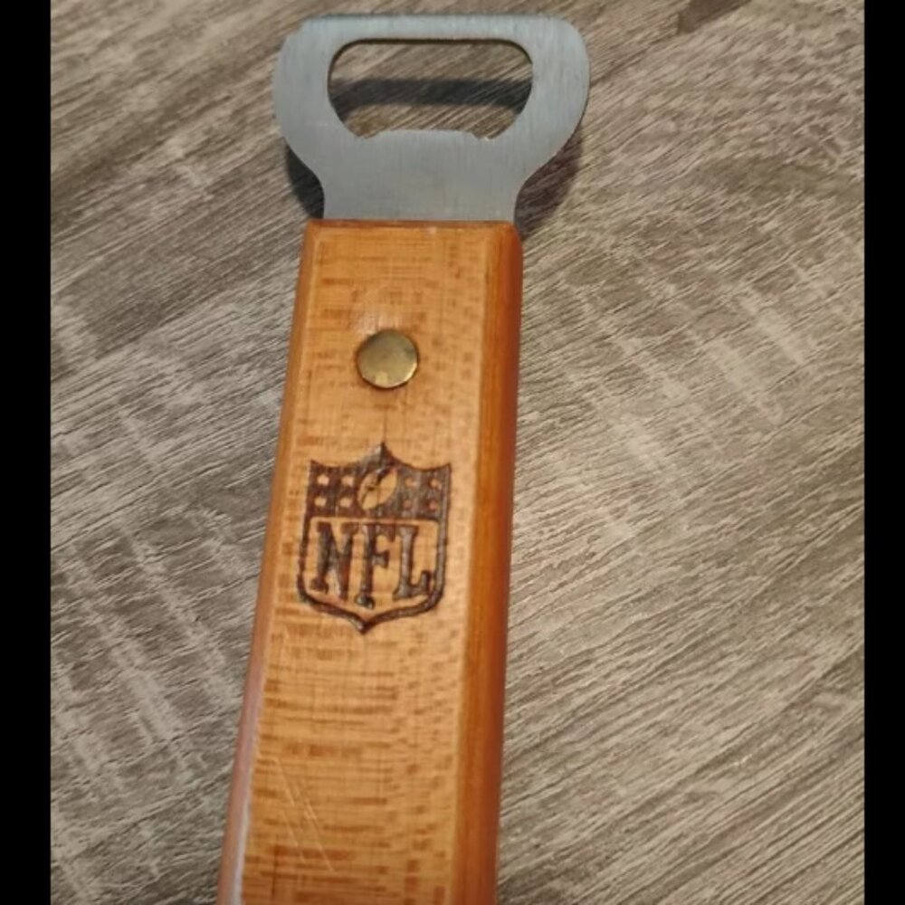 Las Vegas Raiders Sportula Grilling Spatula Bottle Opener NFL Football - Picture 6 of 8